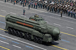 Автономная пусковая установка ПГРК «Ярс» на Красной площади в Москве на военном параде, посвященном 80-летию Победы в Великой Отечественной войне, 09 мая 2025 года
