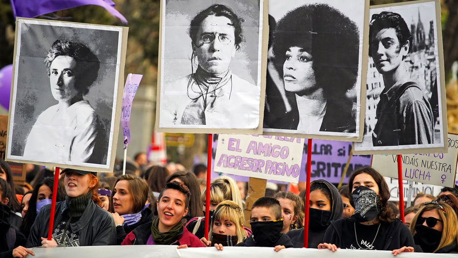 Демонстрация в&nbsp;честь Международного женского дня в&nbsp;Мадриде, Испания, 8 марта 2019 года