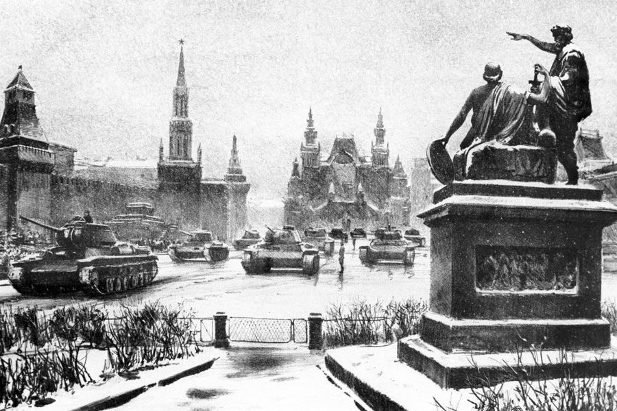 Красная площадь, 1941 год. Как с парада уходили на фронт