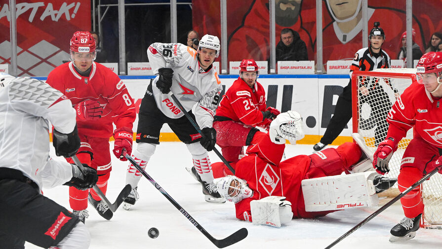 Спартак крупно проиграл Авангарду