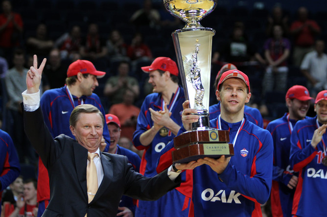 Встреча в Кремле решила судьбу чемпионата России по баскетболу