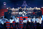 Группа Fall Out Boy на церемонии вручения премии Billboard Music Awards