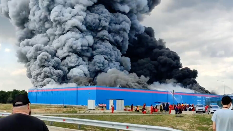 Ozon оценил убытки от августовского пожара на складе в Подмосковье