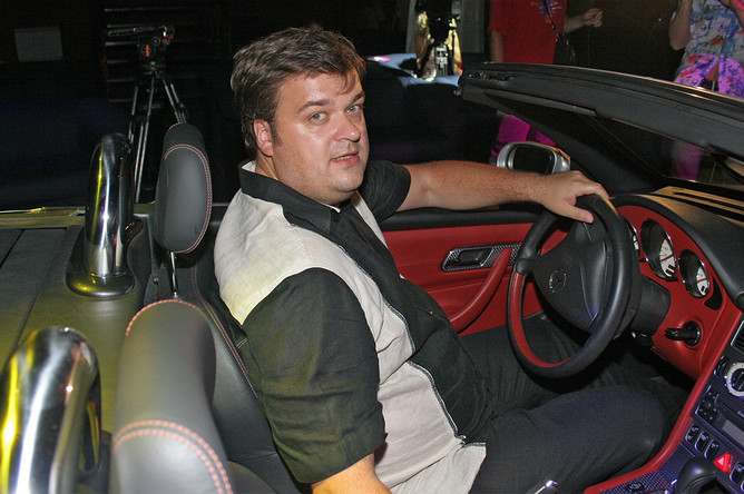 Спортивный комментатор и телеведущий Василий Уткин, 2005 год