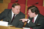 Егор Гайдар и Григорий Явлинский на заседании Госдумы, 1994 год