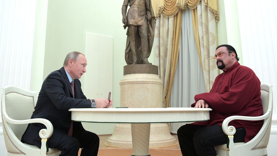 Актер Стивен Сигал на встрече с Владимиром Путиным