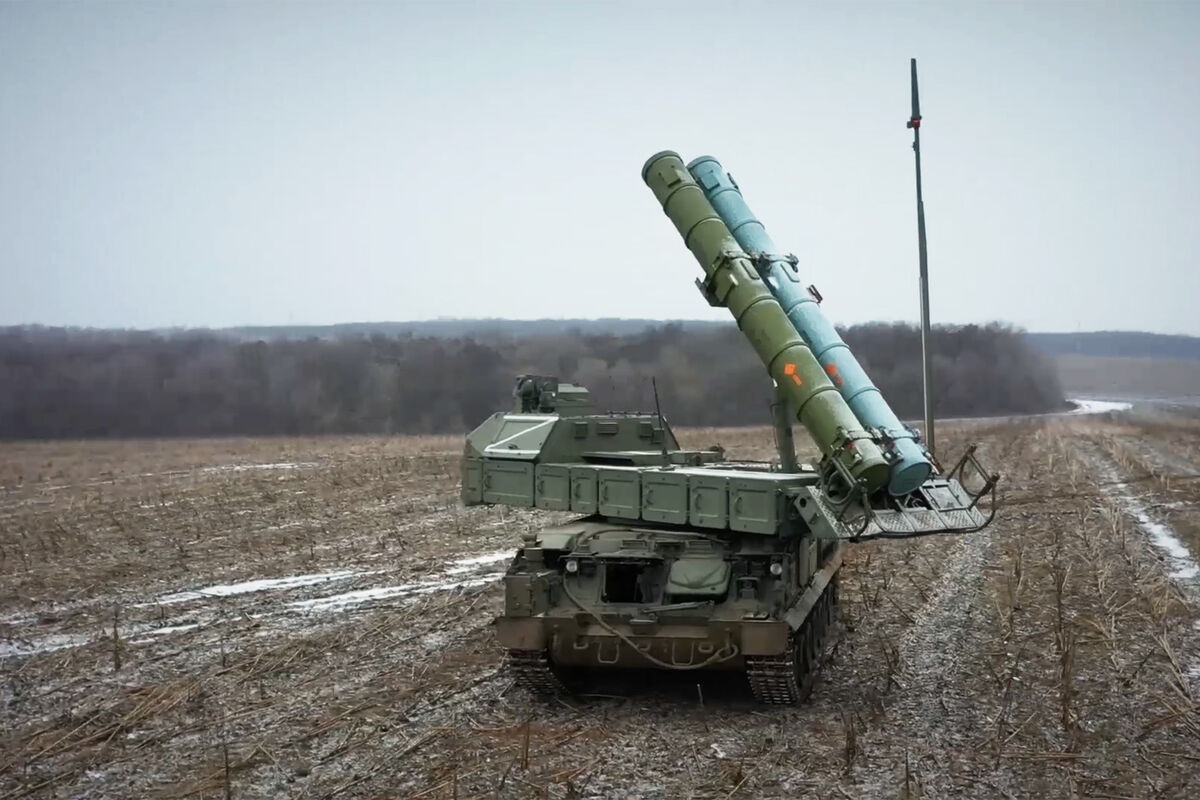 Российские военные за неделю сбили восемь самолетов и вертолет ВСУ -  Газета.Ru | Новости