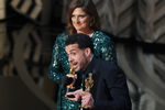 Режиссер фильма «О Джей: Сделано в Америке» Эзра Эдельман получил «Оскар» за лучший документальный фильм