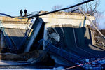 Обрушение моста на трассе Владивосток — Находка в Приморском крае