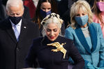 Леди Гага перед выступлением во время инаугурации Джо Байдена в Вашингтоне, 20 января 2021 года
