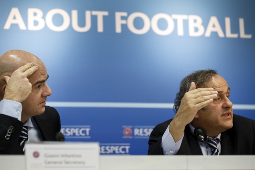 Президент УЕФА Мишель Платини и генсек Джанни Инфантино — авторы реформы европейского первенства