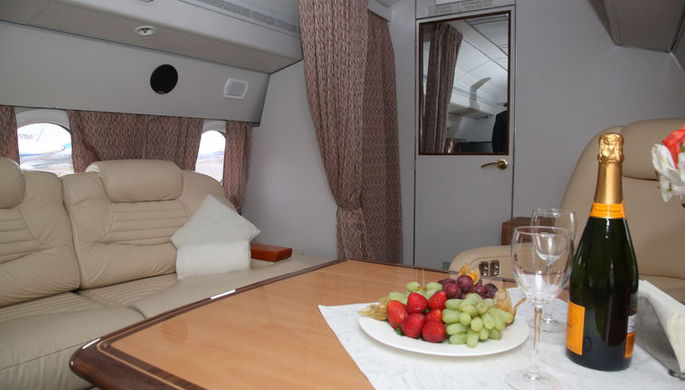 ÐÐ½ÑÐµÑÑÐµÑ Ð¿ÐµÑÐ²Ð¾Ð³Ð¾ ÐºÐ»Ð°ÑÑÐ° ÑÐ°Ð¼Ð¾Ð»ÐµÑÐ° Ð¢Ñ-134