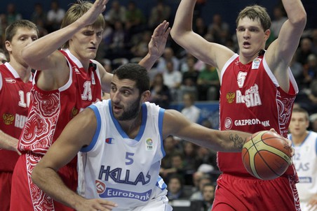 Российские баскетболисты не знают поражений на чемпионате Европы