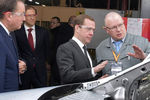 Дмитрий Медведев во время посещения завода ОАО «АвтоВАЗ»