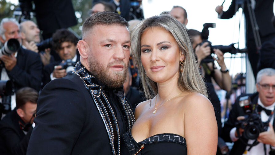 Конор Макгрегор женится спустя 17 лет отношений