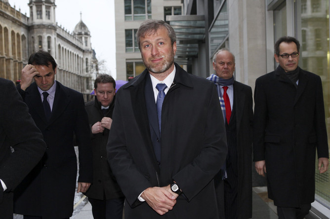 Роман Абрамович прибыл в Высокий суд Лондона