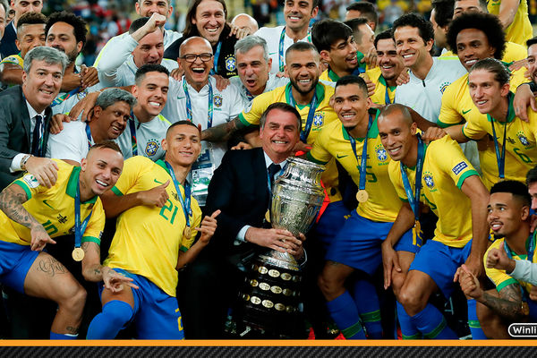 Кубок Америки — 2019. Сборная Бразилии празднует победу