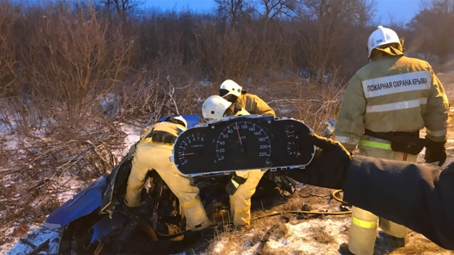 Последствия ДТП на&nbsp;трассе Симферополь – Джанкой в&nbsp;Крыму, 26 января 2017 года