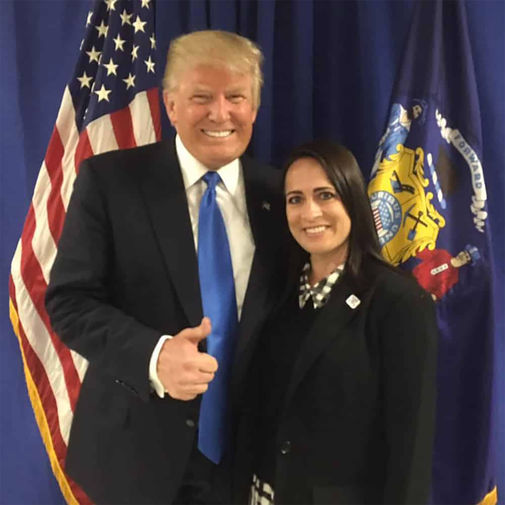 Трамп забрал пресс-секретаря у собственной жены