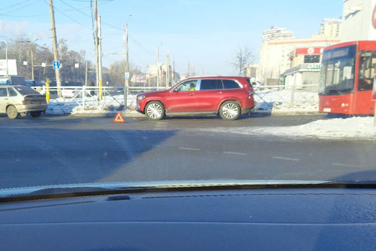 Mash: дочь одной из богатейших женщин России Латыповой попала в ДТП на  Maybach - Газета.Ru | Новости