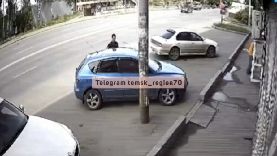 Смертельная авария с полицейским и мотоциклистом из Томска попала на видео