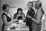 Актеры Любовь Полехина, Зураб Кипшидзе, Лариса Удовиченко, Светлана Смехнова (слева направо) в фильме «Дочки-матери», 5 июля 1974 год