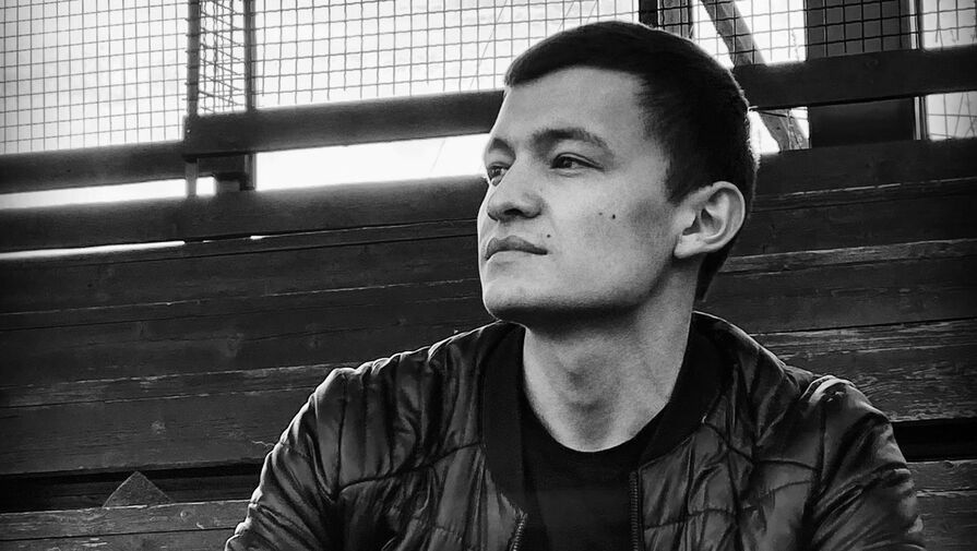 В Башкирии похоронили умершего в музыкальной студии певца Динара Рахматуллина
