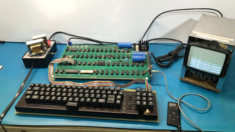 Раритетный компьютер Apple-1 был продан на аукционе почти за 30 млн рублей