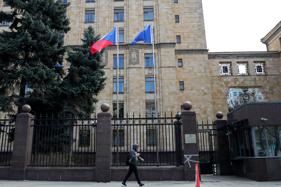 Здание посольства Чехии в России. Москва, 18 апреля 2021 года