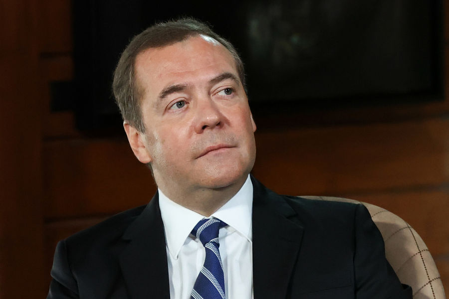 Медведев оценил вероятность начала ядерного конфликта