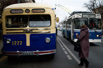 Ретротроллейбус на Тверской улице во время парада в честь 81-й годовщины со дня открытия первой столичной троллейбусной линии