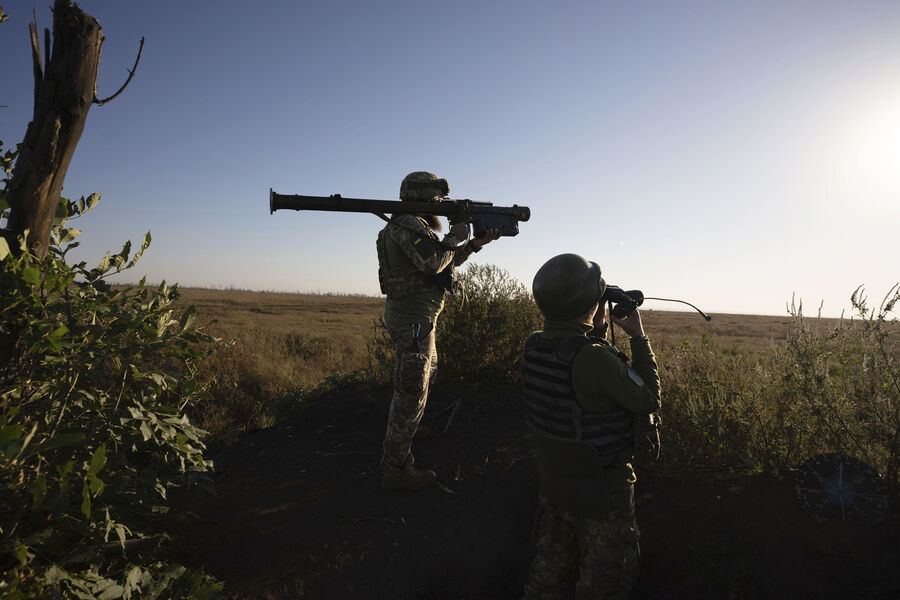 Украинские военнослужащие на передовой возле Клищевки, Донецкая область, Украина, 2023 год
