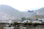 Спасатели в зоне крушения вертолета президента Ирана Эбрахима Раиси, 19 мая 2024 года
