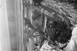 Остатки бомбардировщика на фасаде небоскреба, 28 июля 1945 года