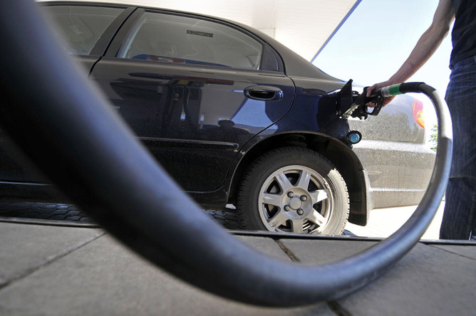 В 2012 году цены на бензин не вызывали возмущения автомобилистов