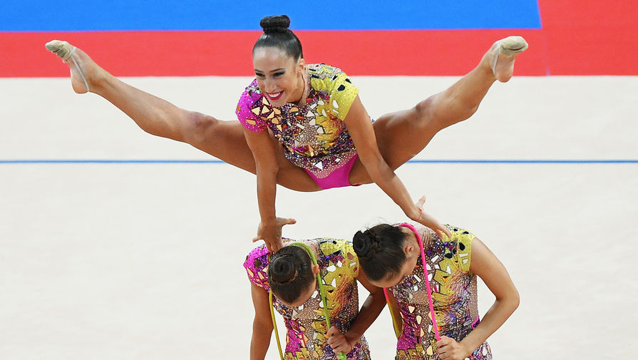 Разделить медали России: гимнастки разыгрывают золото ЧЕ в групповых упражнениях. LIVE