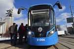 Трамвай нового поколения «Витязь-М» на маршруте в Москве