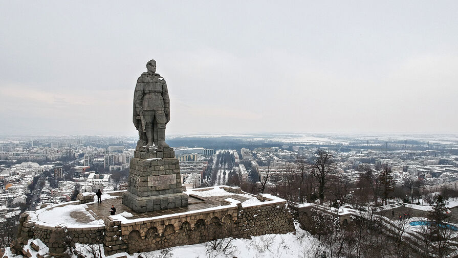 В Болгарии намерены перенести памятник советскому солдату 