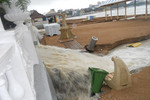 Уровень воды на улицах Геленджика в пятницу поднялся в некоторых местах до полутора метров
