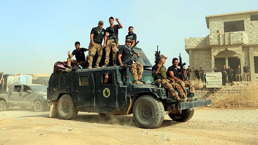 Бойцы элитных иракских антитеррористических сил перед&nbsp;операцией по&nbsp;возвращению Мосула, 15 октября 2016 года