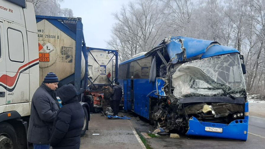 Под Тулой разбился автобус с сотрудниками магазина Магнит