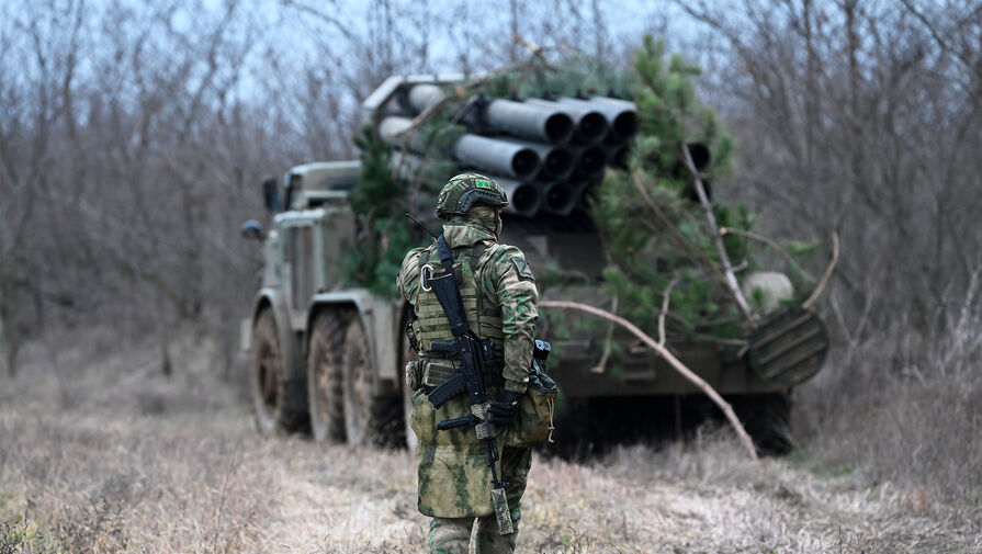 РВ: военные России точным ударом поразили группу солдат ВСУ в районе Сватово-Кременной