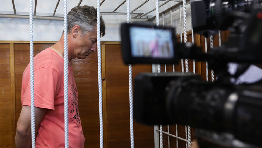 Полиция составила протокол на экс-мэра Екатеринбурга Ройзмана