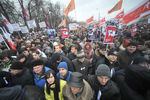 Участники митинга «За честные выборы» на Болотной площади