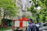 Экстренные службы на месте взрыва и пожара в жилом доме на Дорожной улице в Москве, 5 июня 2020 года