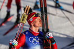 Александр Большунов стал олимпийским чемпионом в лыжном скиатлоне
