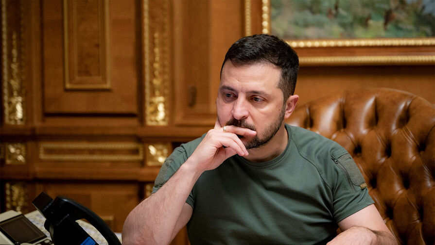Зеленский подписал закон о национализации системообразующих банков страны