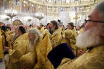 Священнослужители во время освящения храма Покрова Пресвятой Богородицы в Ясенево