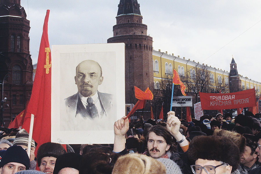 Митинг на Манежной площади в Москве, 17 марта 1992 года