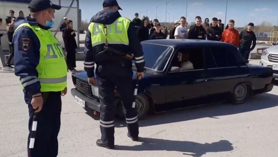 В Перми гаишники приехали на съезд фанатов тюнинга и всех оштрафовали